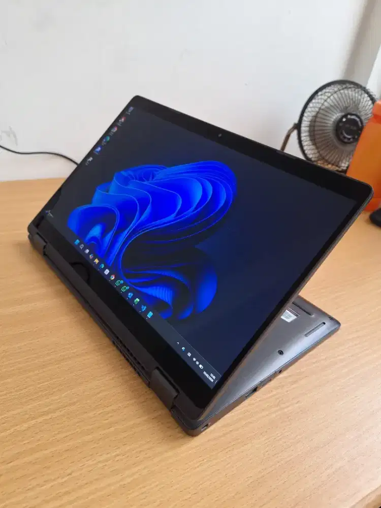 Dell latitude 5300 2 in 1 istimewa 16GB