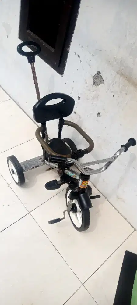 Sepeda anak Roda 3 lok Kemanggisan