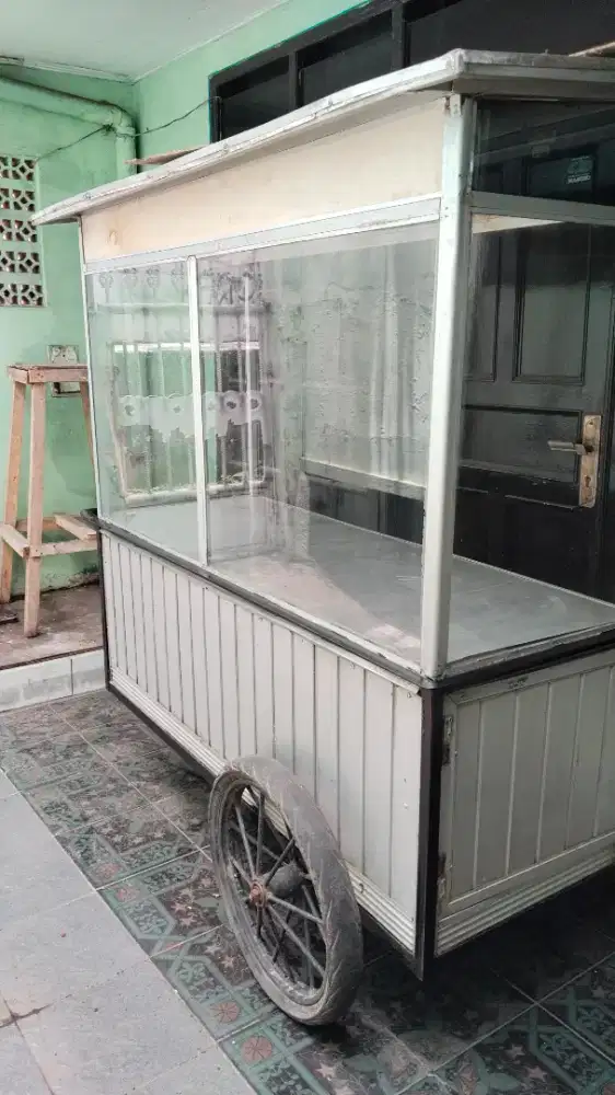 Roda alumunium dan kompor