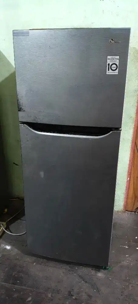 Kulkas 2 pintu LG digital inverter nominus