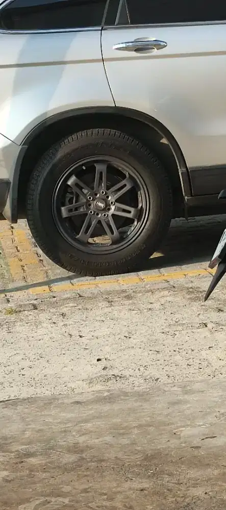 Velg mobil hsr bekas