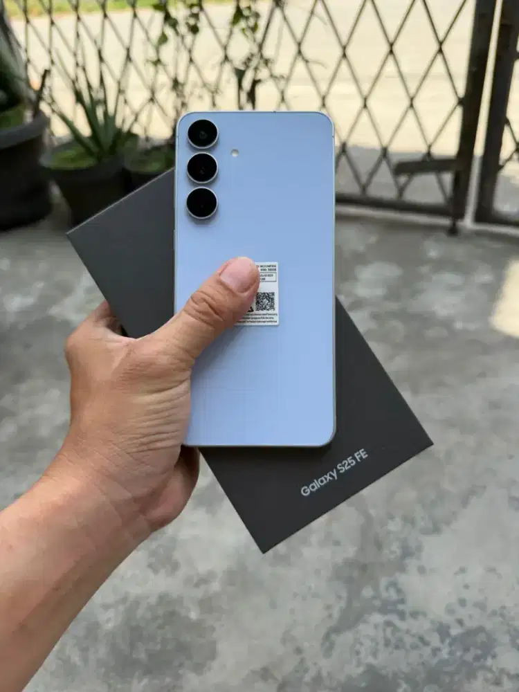 Samsung S25 FE 5G 8/256 Garansi Resmi Januari 2027