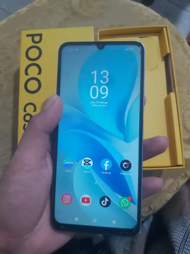 POCO C65 LENGKAP