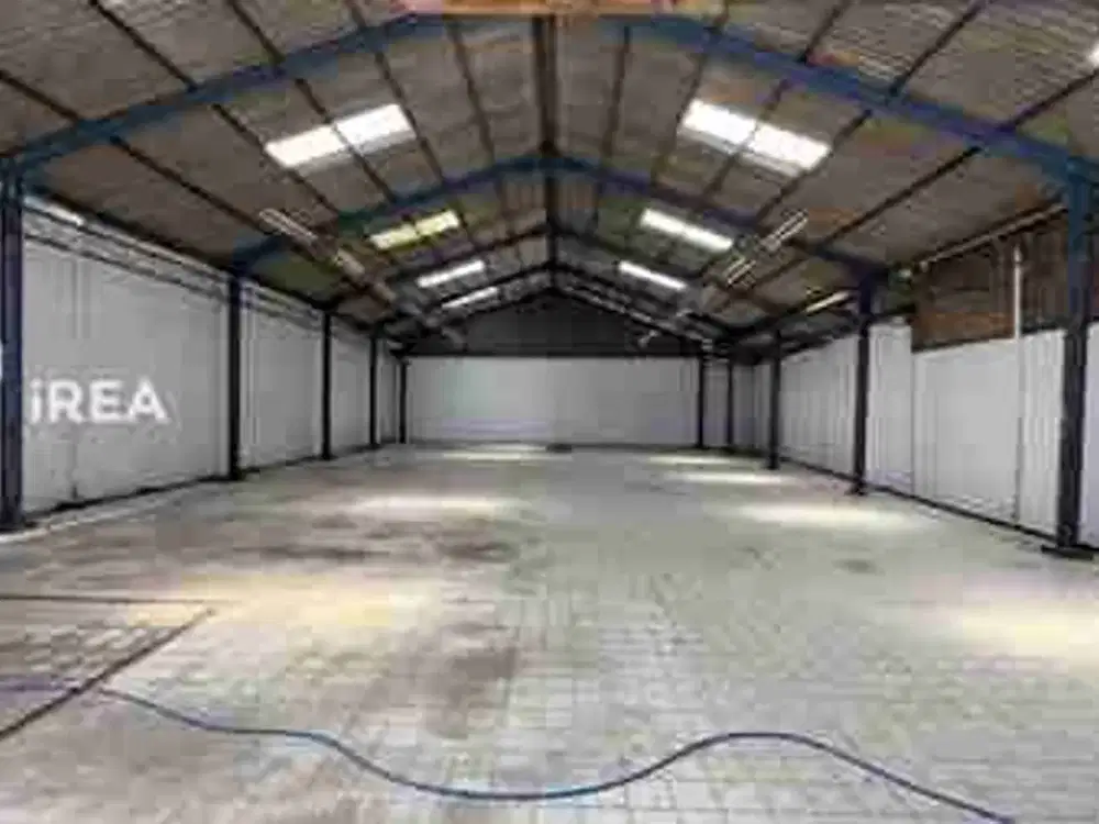 gudang  disewakan solo di danukusuman serengan  Surakarta