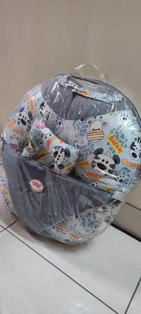 PRELOVED SOFA BAYI , GENDONGAN & BANTAL GULING