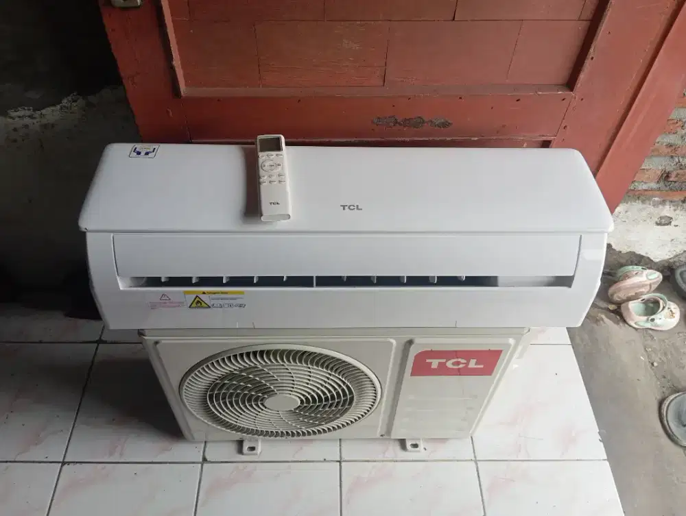 Ac merk TCL 1/2 pk, like new