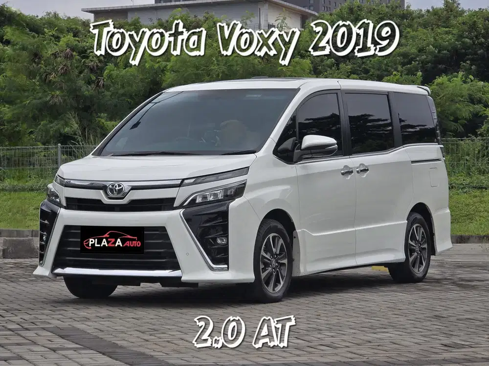 Toyota Voxy 2019 2.0 Automatic Mobil siap pakai dan bergaransi