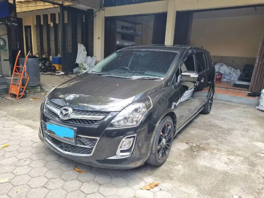 Mazda 8 2012 Hitam mulus