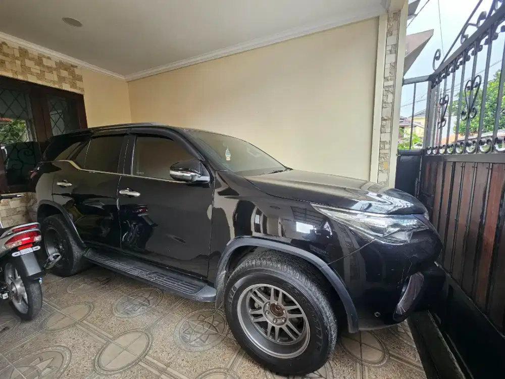 Toyota Fortuner VRZ 4x2 AT 2017
