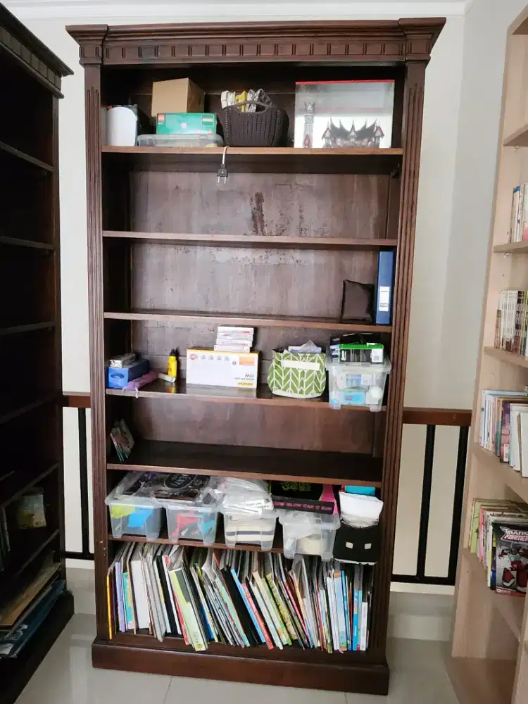 Rak Buku Kayu Jati (2 buah)