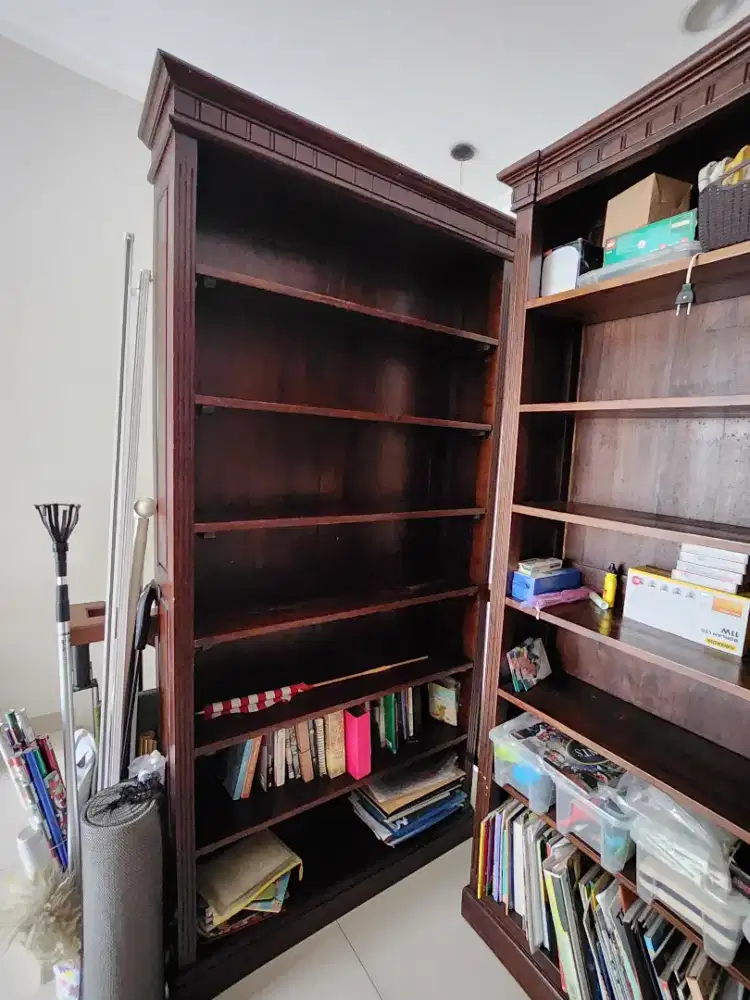 Rak Buku Kayu Jati (2 buah)