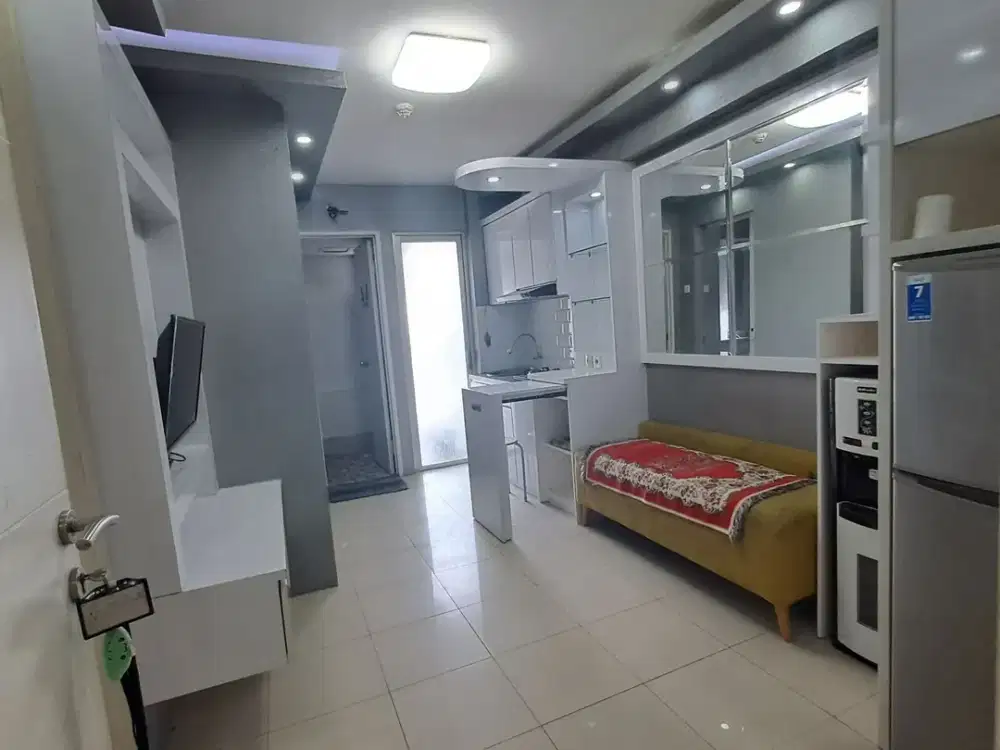 JUAL CEPAT 2 BEDROOM FURNISH  APT BASSURA CITY TOWER GERANIUM