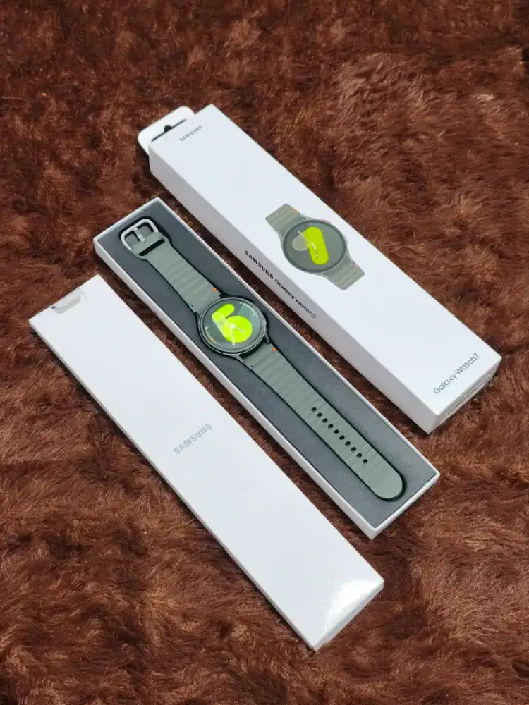 Samsung Galaxy Watch 7 44mm Resmi SEIN Garansi September 2026 - Green