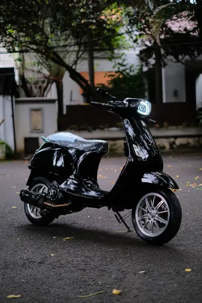 PIAGGIO VESPA S 125 IGET 2018 CONVERT TERMURAH BISA KREDIT BERGARANSI