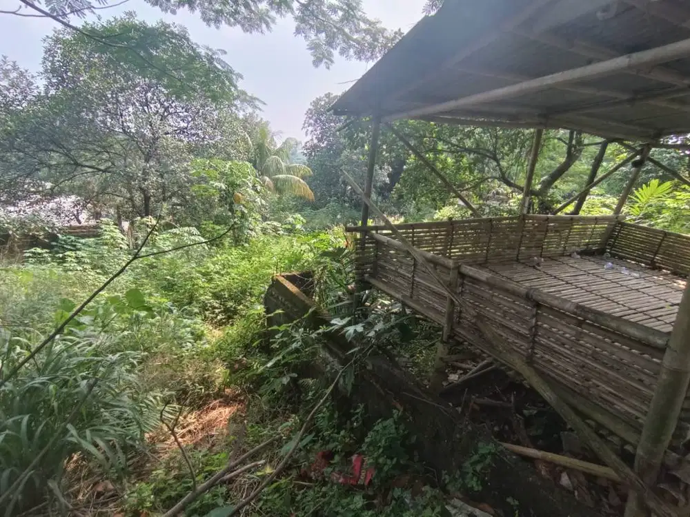 DIJUAL SEBIDANG TANAH STRATEGIS DI DEPOK !!! COCOK UNTUK INVESTASI !!!