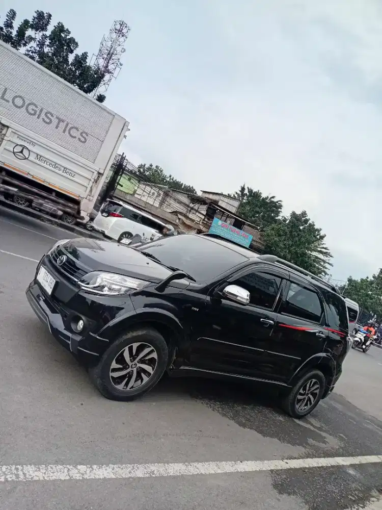 Toyota Rush S TRD Sportivo Matic A/T 2016 Hitam