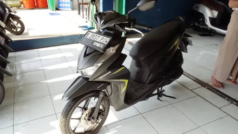 DIJUAL HONDA BEAT DELUX 2020 SUPER MULUS