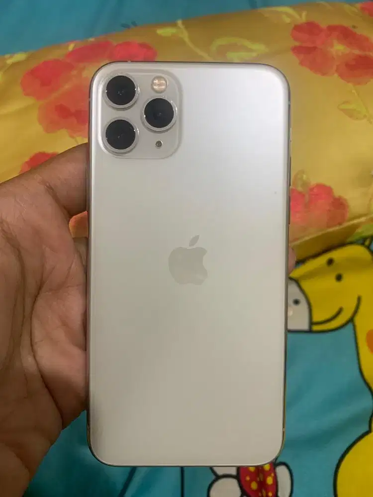 IPHONE 11 pro, harga nego