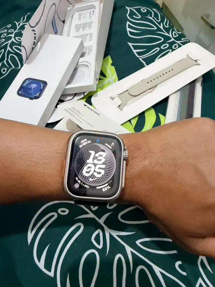 Apple Watch SE Gen 2 2024