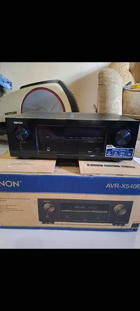 DENON AVR -X540 BT.