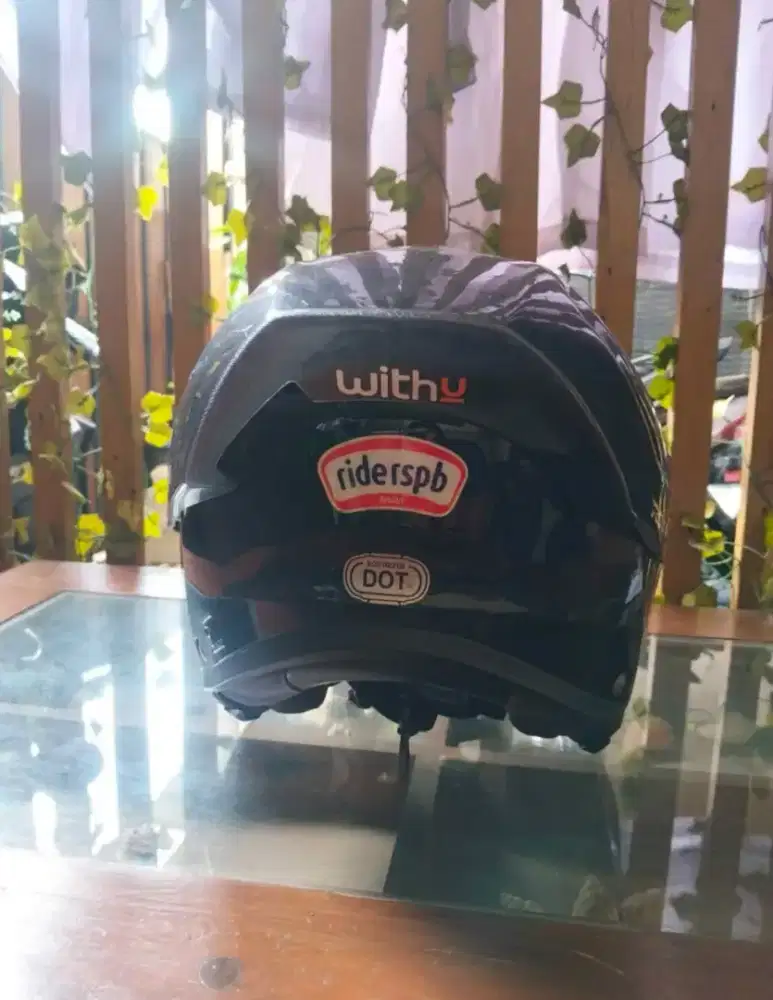 Helm rsv wintaild back gloss zise M