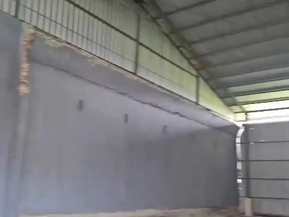 Gudang Luas Strategis di Daan Mogot Raya Jakarta Barat