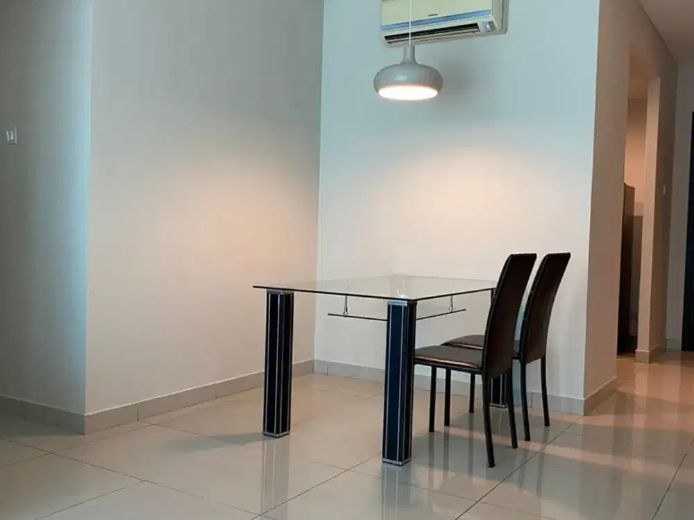 Disewakan Apartemen Central Park Residence 2 BR, Jakarta Barat.