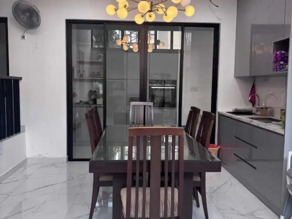 Disewakan Rumah Brand New Furnished di Asya Semayang, Jakarta Timur.