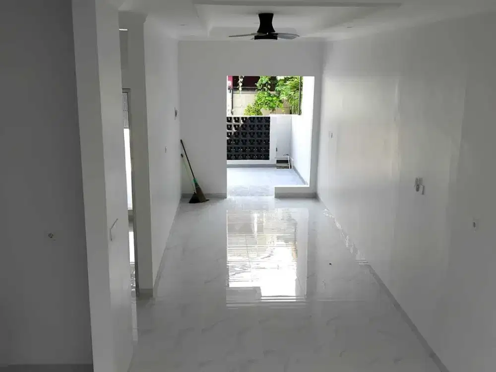 Dijual rumah bagus di Harapan Indah 2 Bekasi