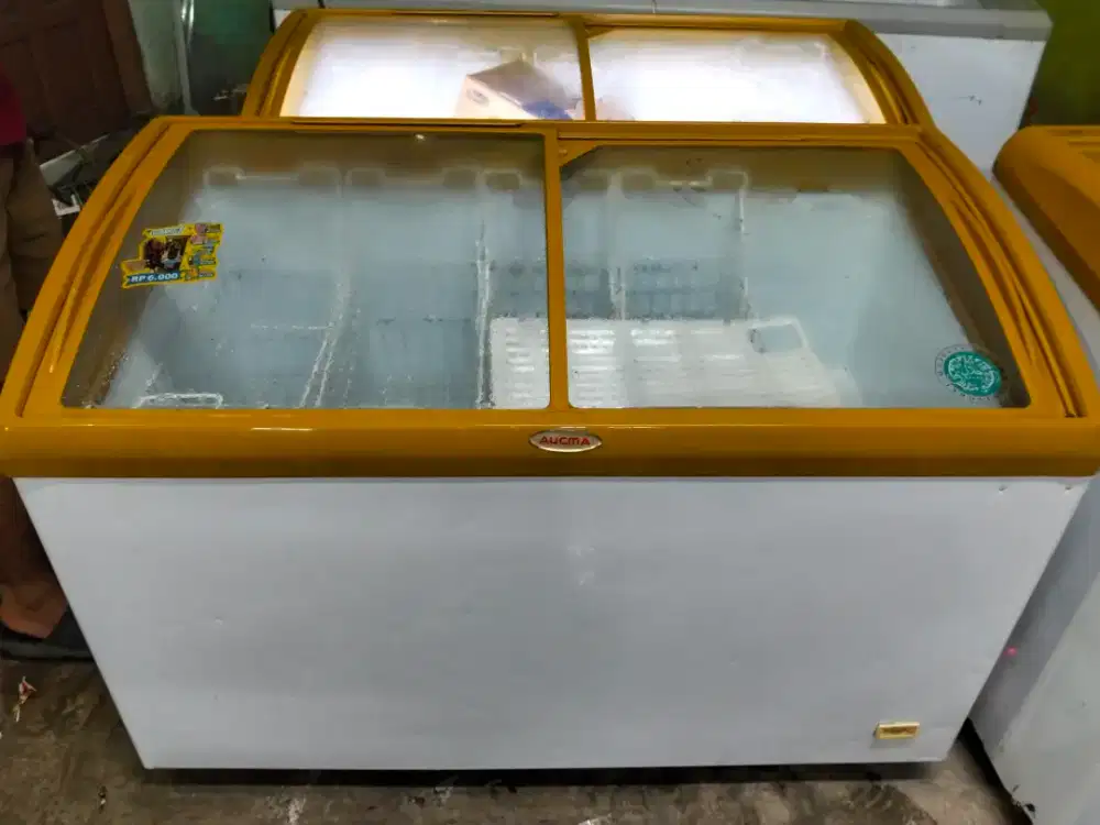 Freezer sleding 330 liter