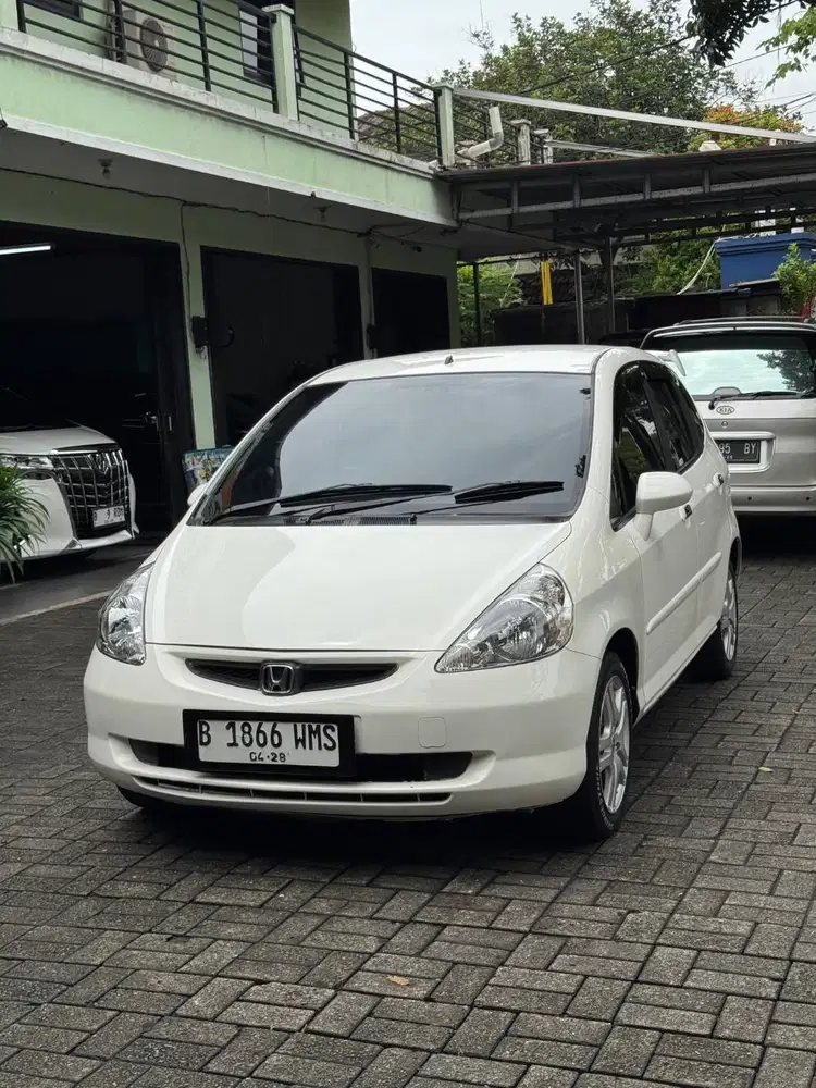 Jual Cash Honda Jazz IDSI 1.5 Manual 2005