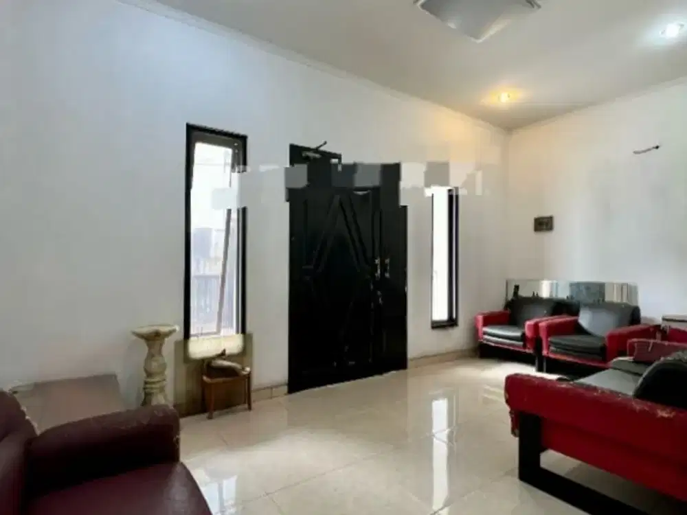 Dijual Rumah 3 Lantai Di Kelapa Cengkir - Kelapa Gading