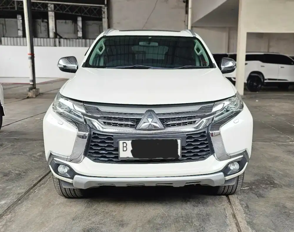 Baru 72rban Km Mitsubishi Pajero Dakar AT 2017 Putih Mulus Siap Pakai