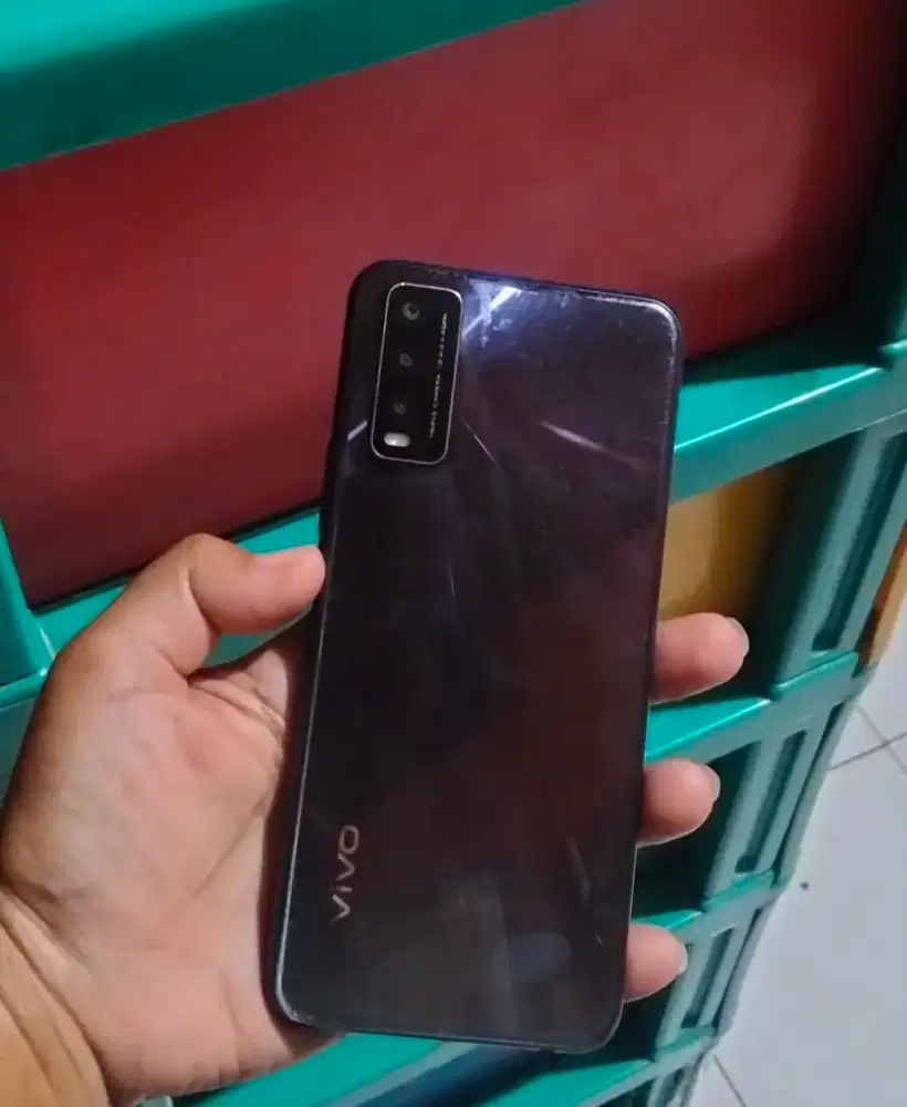 Vivo y20s G ram 4+1/128!.