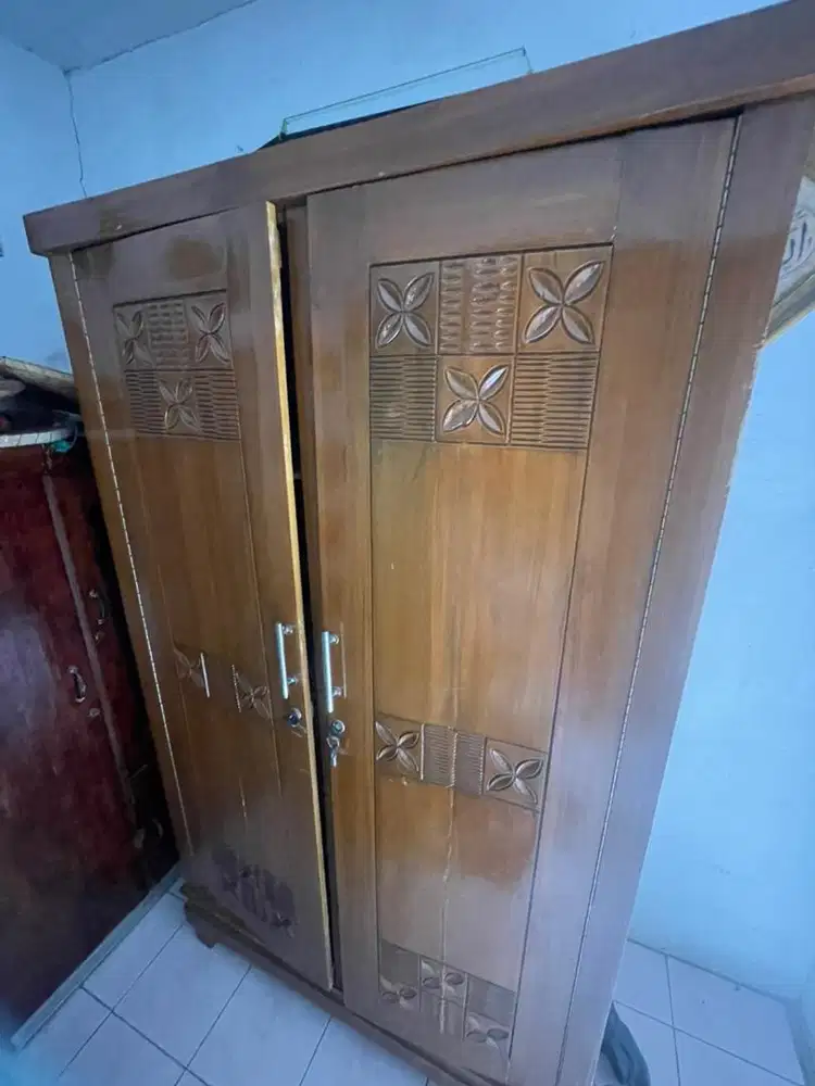 Lemari Jati 2 Pintu