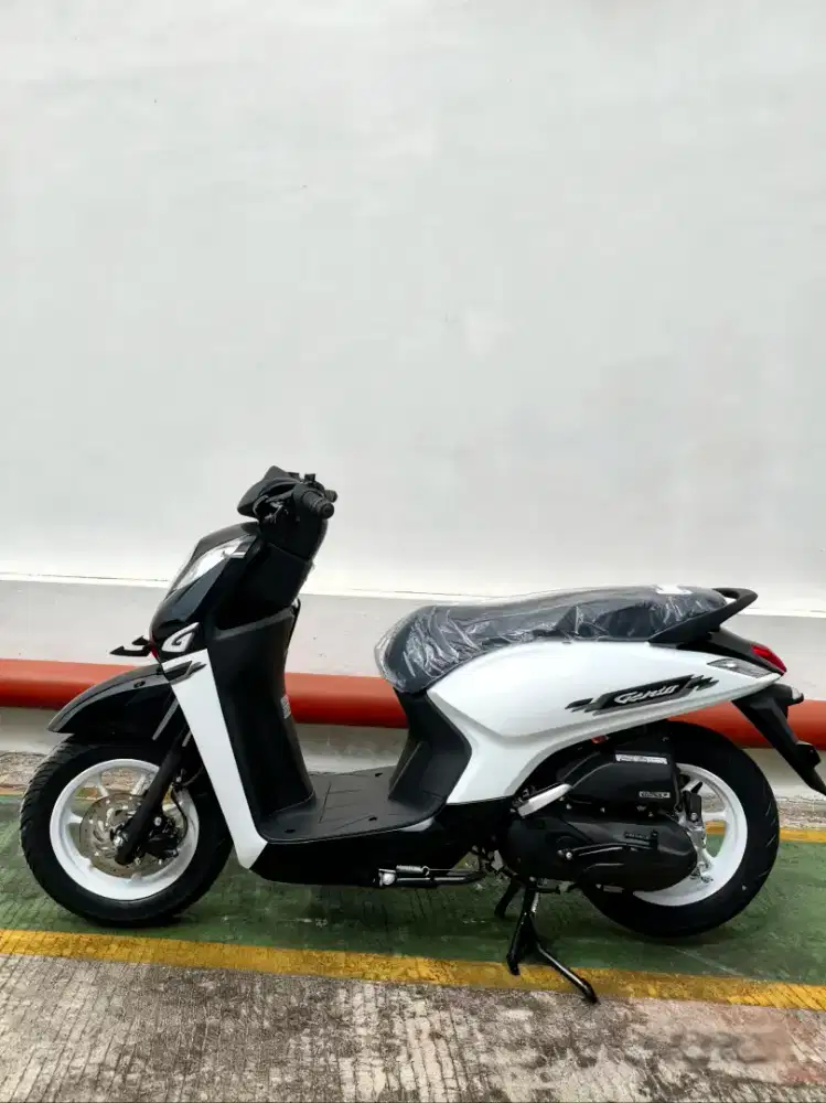 HONDA GENIO CBS BLACK