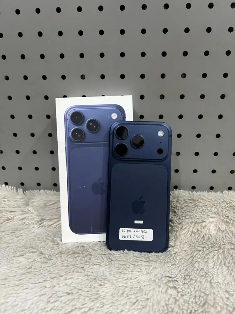 Iphone 17 pro 256 gb ibox garansi on like new