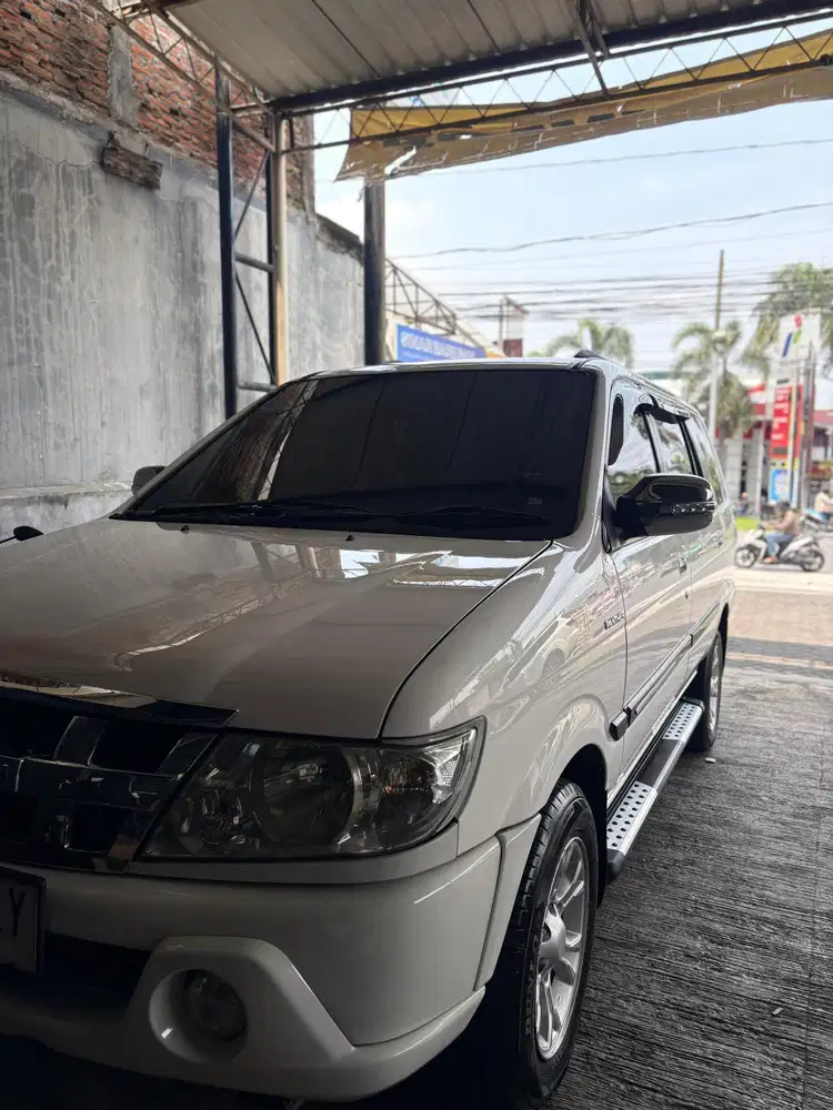 Isuzu Panther 2012 Diesel