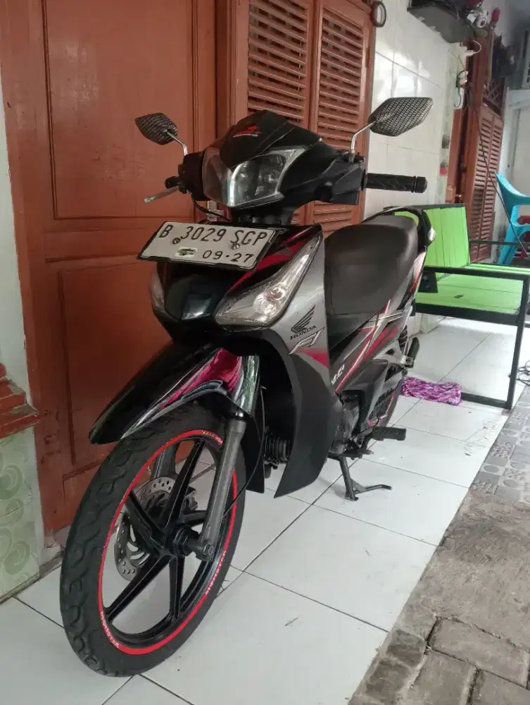 Honda Supra Helm In 2012