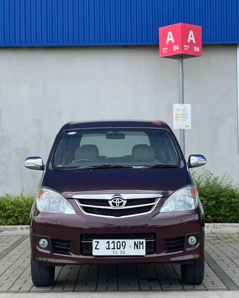 Low km 100rb Toyota Avanza G MT 2010