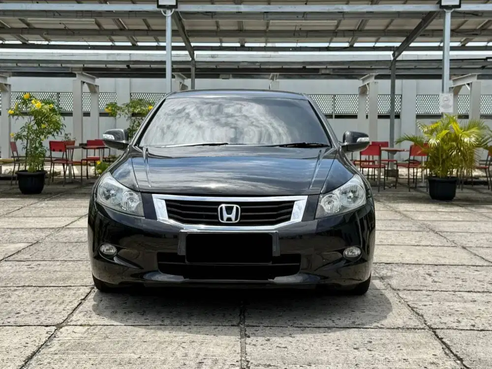 Honda Accord 2.4 VTI-L automatic 2009