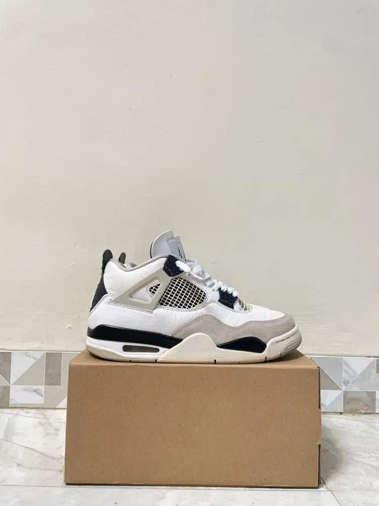 Nike Air Jordan 4 Military Black (Size 43) Original 100%