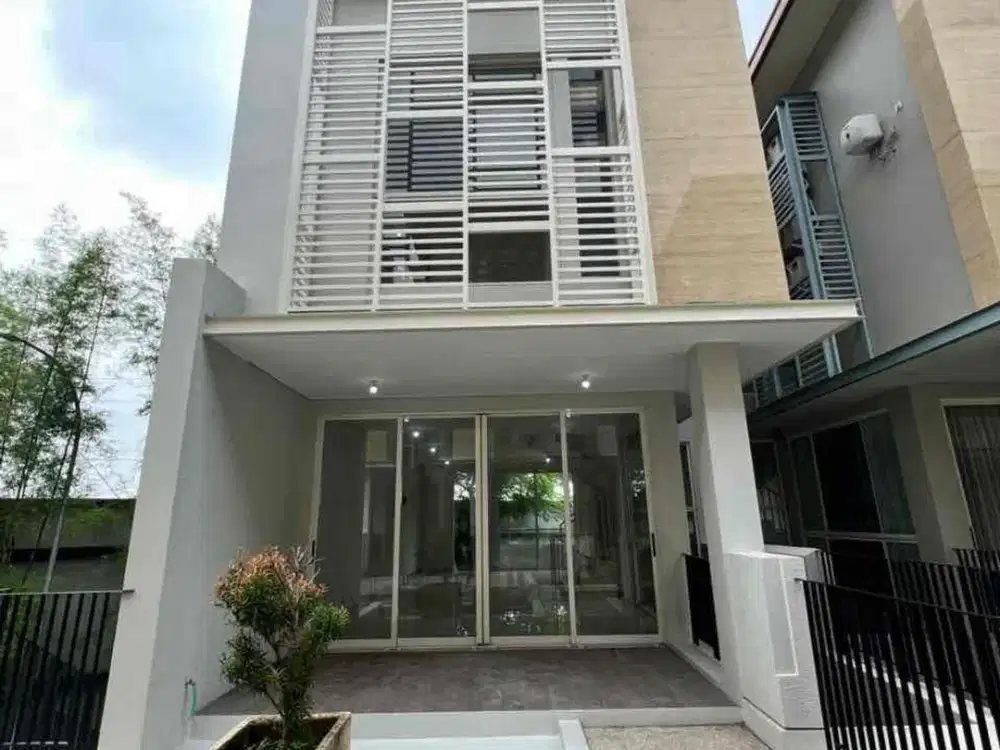 Dijual Rumah Minimalis 2 Lt
Wisata Bukit Mas II 
Cluster Du louvre