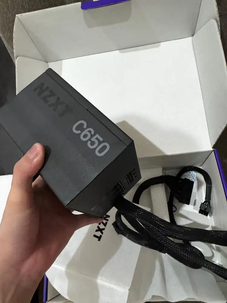 PSU 650 watt NZXT C650 80+ Bronze Semi Modular