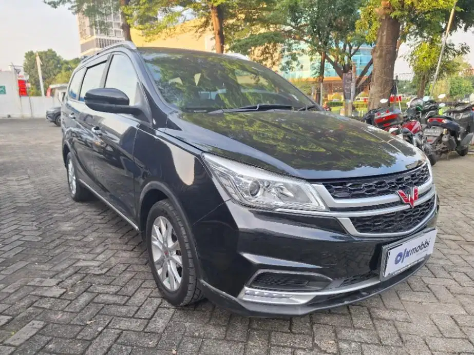 DP MURAH Wuling Cortez 1.5S T Lux+ Bensin-AT 2021 Hitam CTREB