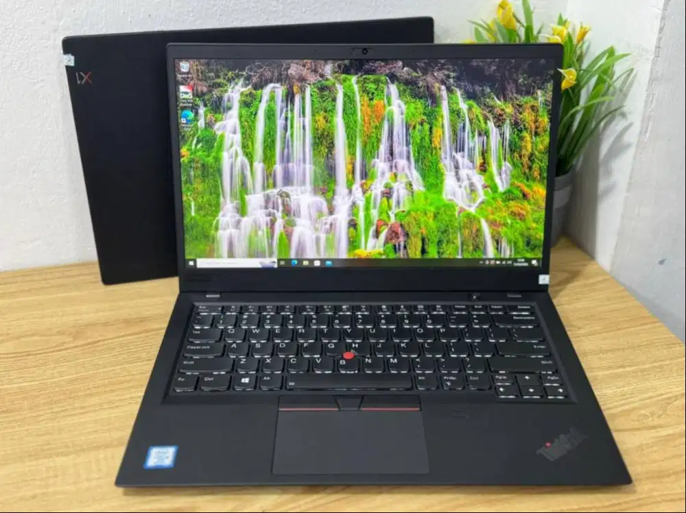 Laptop Lenovo Thinkpad X1 Carbon Core i5 Gen8 Ram 8GB N-WJ