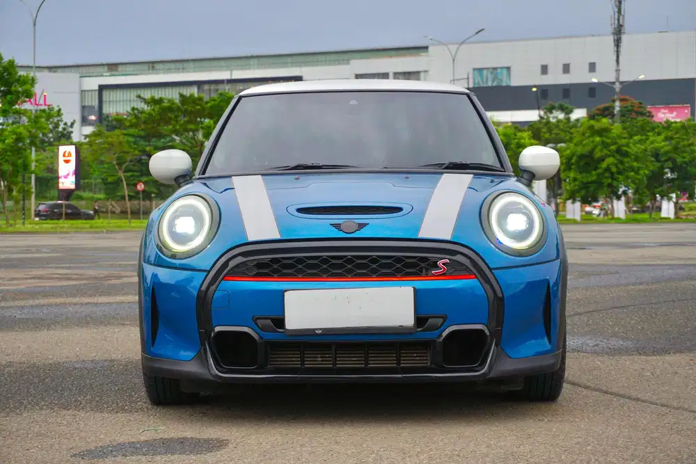 Mini Cooper S F56 
Facelift B48 2021