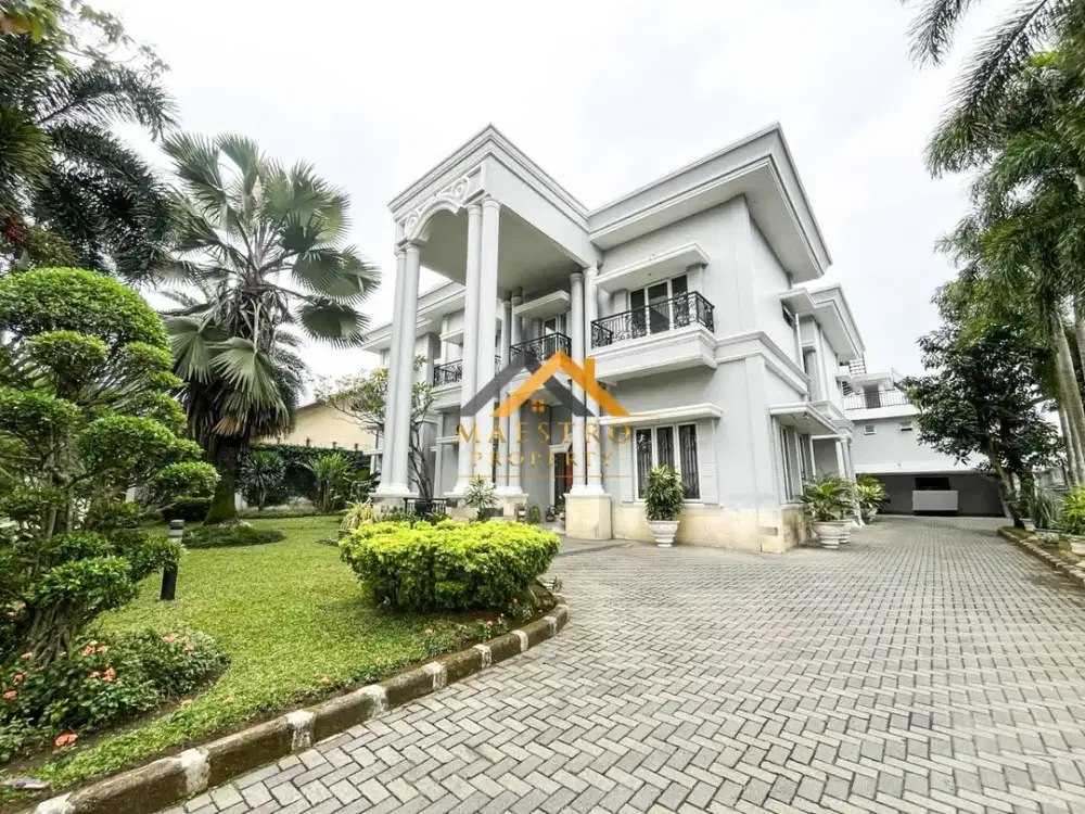 Dijual/Disewakan Rumah Lux Full Furnish Jalan Pasar Baru (Daerah Jamin Ginting)