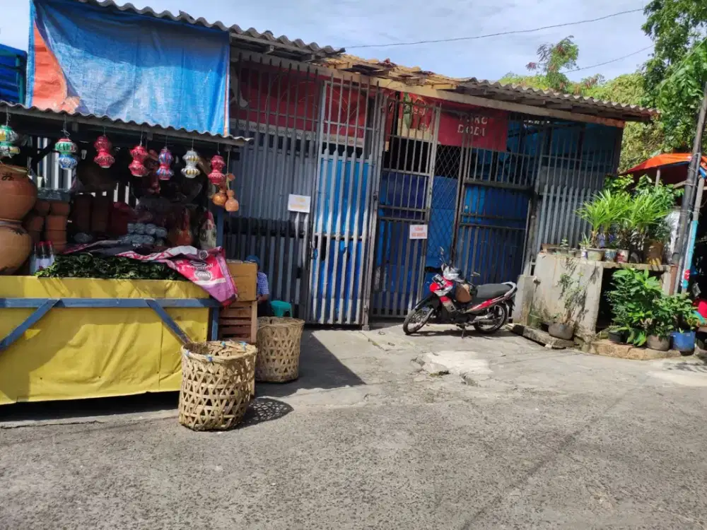 Dijual Rumah Strategis Dekat Fasum di Koja Jakut