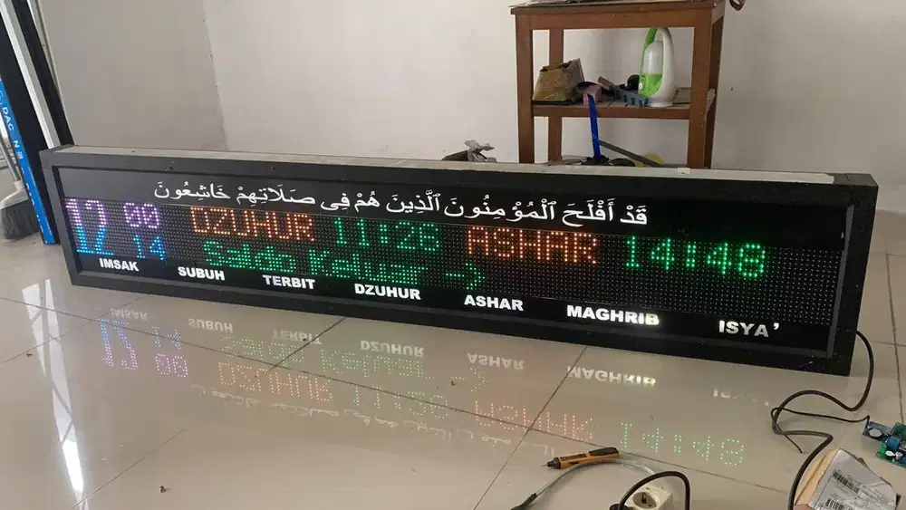 Videotron, running text, jadwal sholat